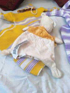 Combo Of Beautiful Cute Set With Teddy Hankey