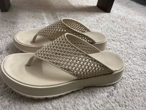 Comfortable Women's Flip Flops
