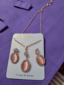 Rose Gold Pendant Necklace & Earrings Set