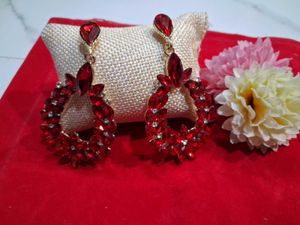 Exquisite Red Crystal Drop Earrings