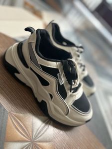 Women’s Stylish Black &amp; White Sneakers Double Lace