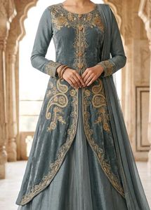 Elegant Ethnic Gown with similar legi