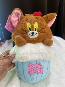 Tom &amp; Jerry Cupcake Plush Toy