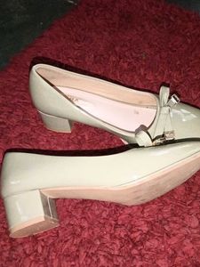 Stylish Bow Detail Heel Pumps