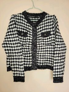 Chic Black &amp; White Tweed Jacket