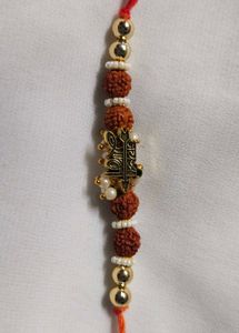 Unique Rudraksha &amp; Gold Tone Bracelet