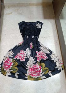 Chic Floral Print Dress