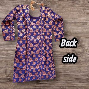 Ethnic ' Dress