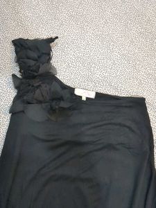 One - Shoulder Chic Black Party top