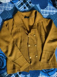 Vintage Cardigan - Stylish & Unique