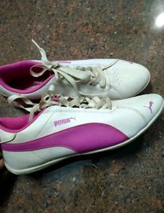 Puma White & Pink Sneakers
