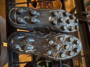 Vector X Dynamic 2.0 Cleats Football Shoes