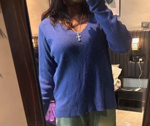 Blue Ribbed V-Neck Top