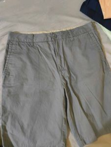 Giordano Grey Chinos Pants