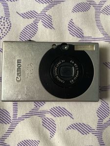 Canon IXUS 70 Digital Camera