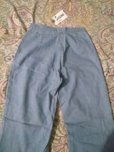 Women's Jeans