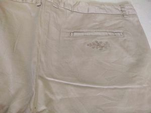 Imported Laura Ashley Capri