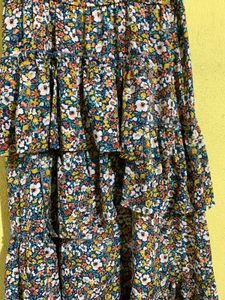 Floral Tiered midi Dress