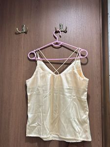 skirt, 2 tops. wore once. very good condition