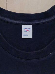 Reebok Classic Embroidery Black Tshirt