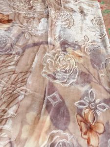 Luxurious Plush Blanket for Winters