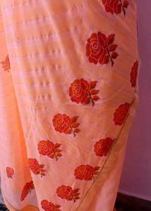Peach Floral Saree😍👌