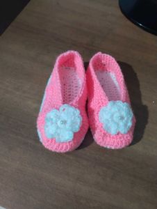 Crochet Pink Baby Booties