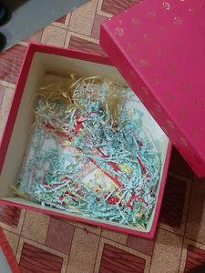 Empty Packing Boxes