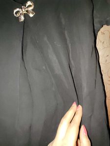 Elegant Black Kurta with Bow Detail
