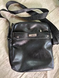 Esbeda Black Crossbody Bag