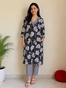 Black & White Floral Kurta Set 🤍