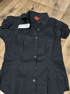 Stylish Black Short Sleeve Top