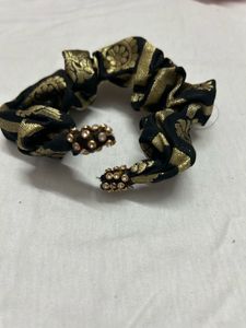 Elegant Black & Gold Scrunchie
