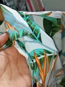 Men's Tropical Print Short Sleeve Shirt