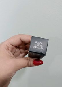KIKO Milano Maxi Mod Waterproof Mascara