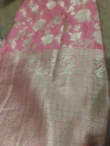 Beautiful Dupatta Soft Fabric Banarsi