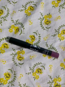 Plum twist &amp; go matte Lipstick