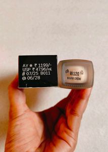 Lakme Be-Jewel Skin Tint