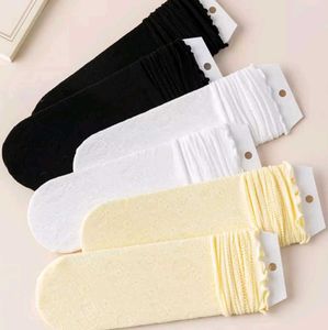 Summer lace ruffle socks