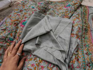 kashmiri embroidery saree with unstitched blouse