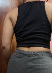 black crop top