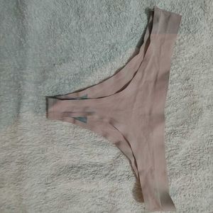 Seamless Thong