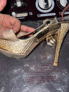 Sparkling Golden Heels