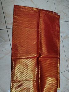 Red &amp; Gold Banarasi Silk 1m