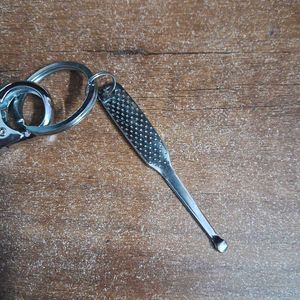 🔐 | Durable Keychain with Bottle Opener