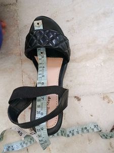Stylish Black Quilted Sandals and tshirts