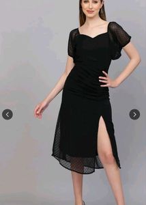 Chic Black Puff Sleeve Dress