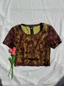 Unique Floral Print Cropped Top