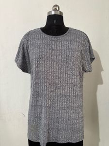 Globus Ribbed Knit T-Shirt