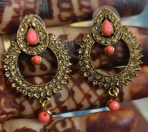 Beautiful AD Earrings....